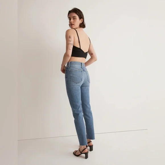 Madewell The Perfect Vintage Jean in Earlside Wash: Raw-Hem Edition - Picture 4 of 14